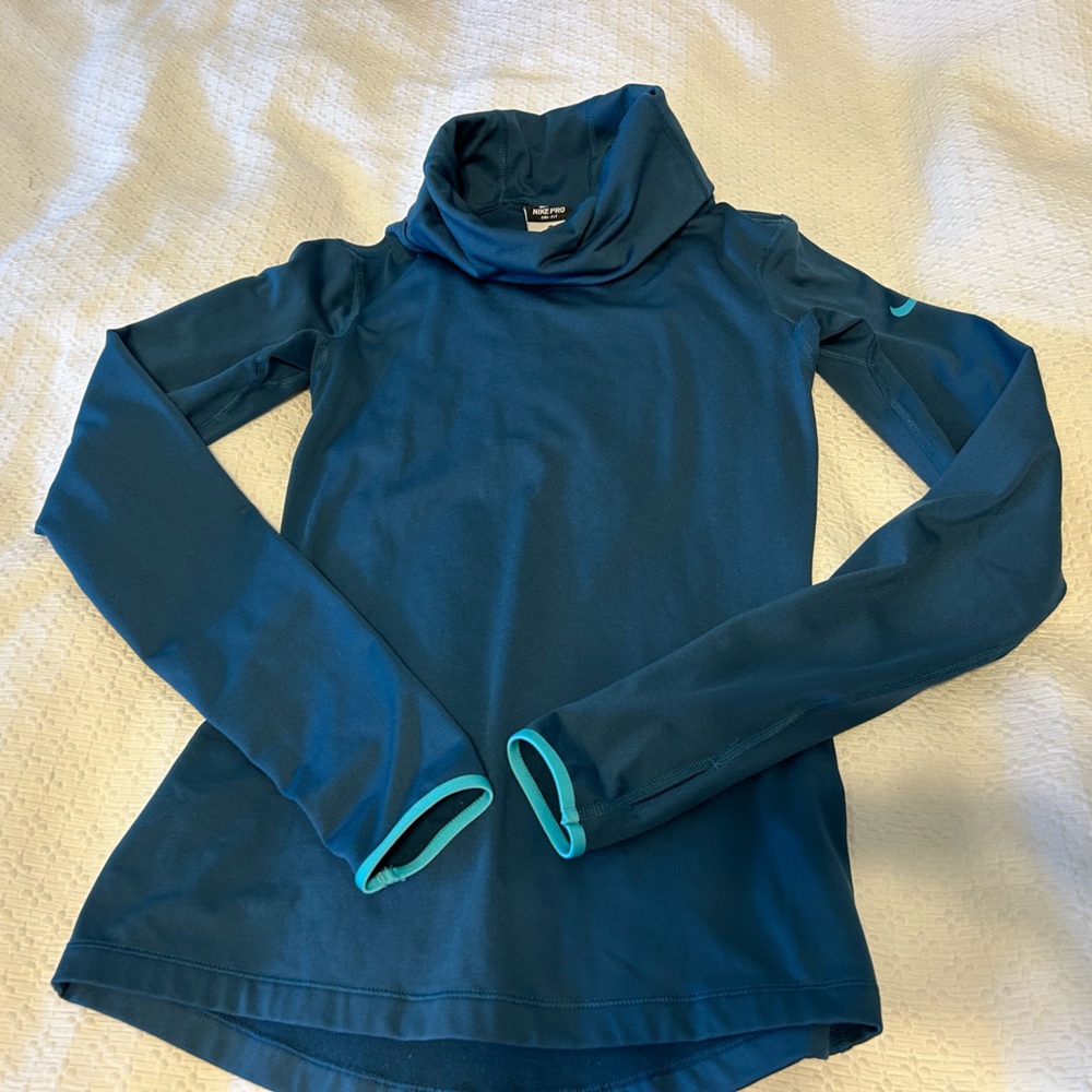 Nike Pro Dri-Fit women XS fleece lined shirt